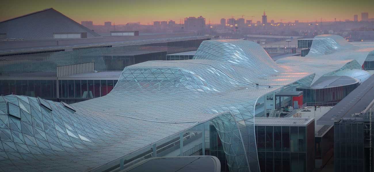 Estrutura inovadora do Fiera Milano com 77 mil toneladas de aço