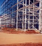 Construção Estrutura metálica Galpão de Carrocerias – General Motors