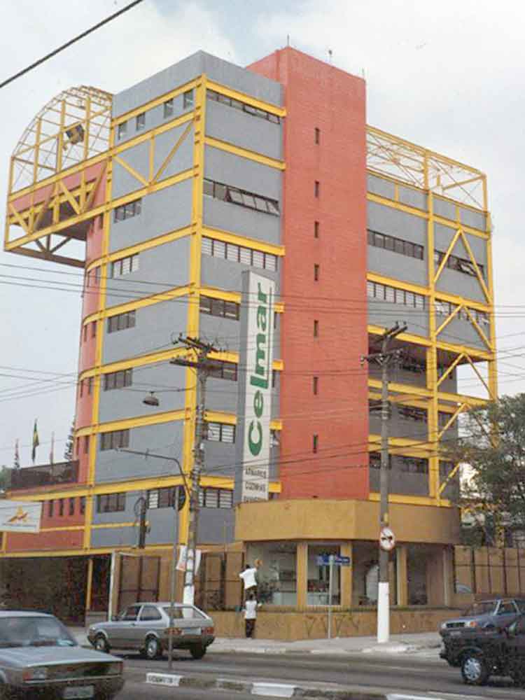 Construção Estrutura metálica  Comerciais e Institucionais Edifício