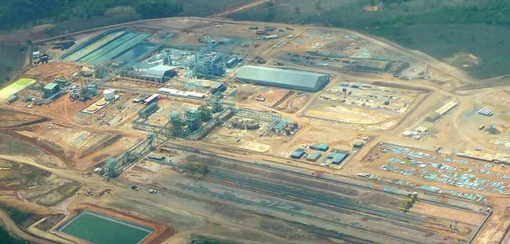 Construção Estrutura metálica  Cimento e Fertilizantes Prédios Industriais e Torres de Processo - MBAC