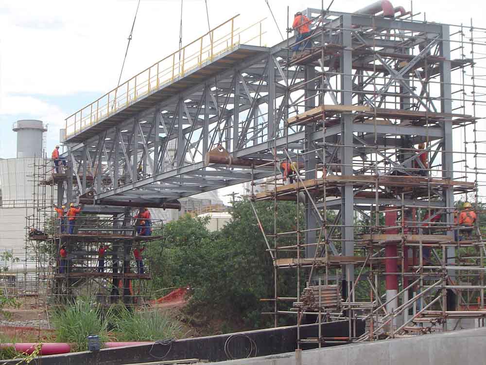 Construção Estrutura metálica  Petróleo, Papel e Celulose Prédio Industrial - RNEST - Petrobras