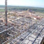 Construção Estrutura metálica Prédio de Reatores com 110m de Altura – REDUC – Petrobras